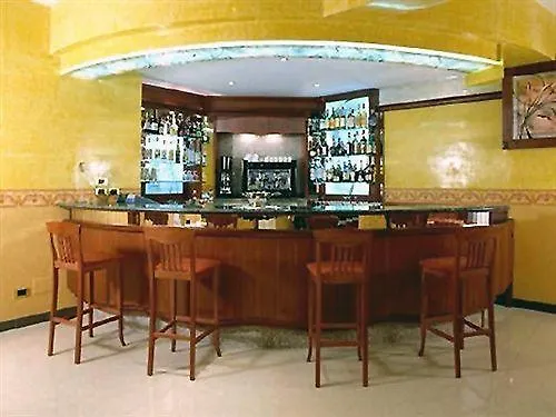 Отель Apan Реджо-ди-Калабрия