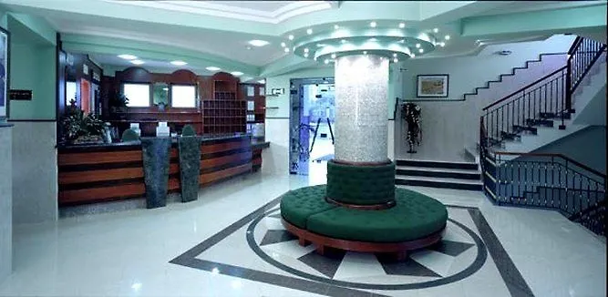 Отель Apan Реджо-ди-Калабрия