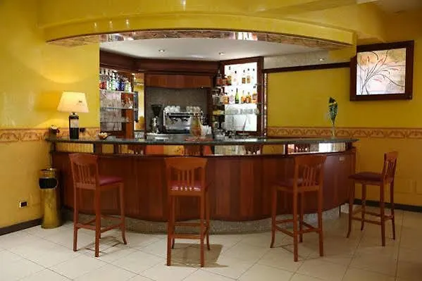 Apan Отель Реджо-ди-Калабрия